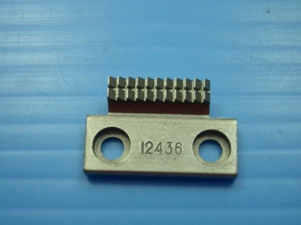 12436 Feed Dog Sewing Machine Part