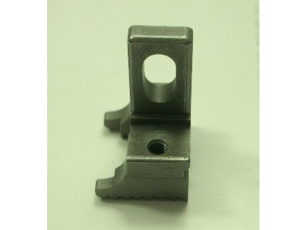 68096 Main Feed Dog Sewing Machine Part