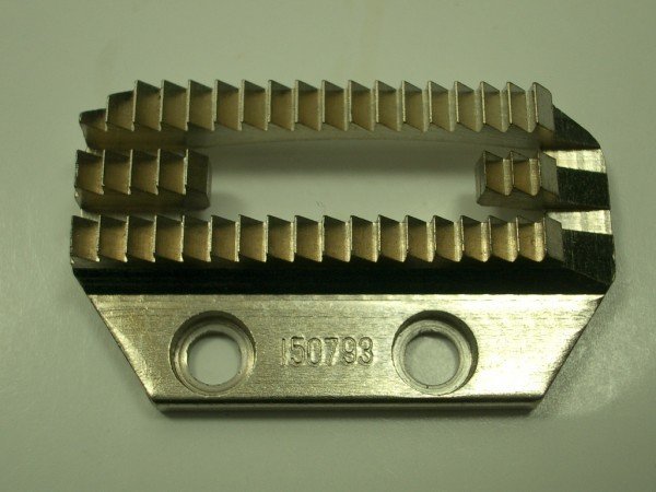 150793 Feed Dog Sewing Machine Part