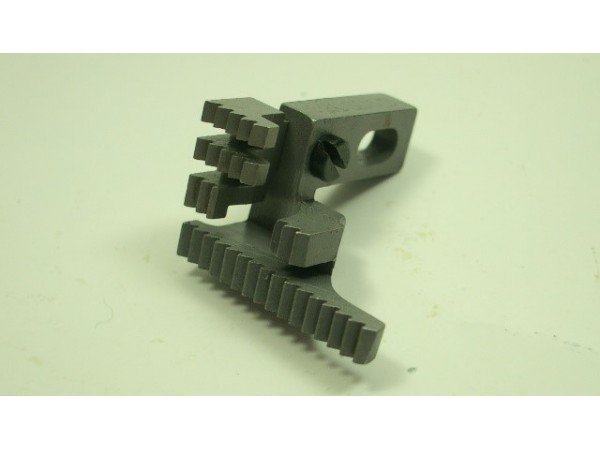 208063 Main Feed Dog Sewing Machine Part