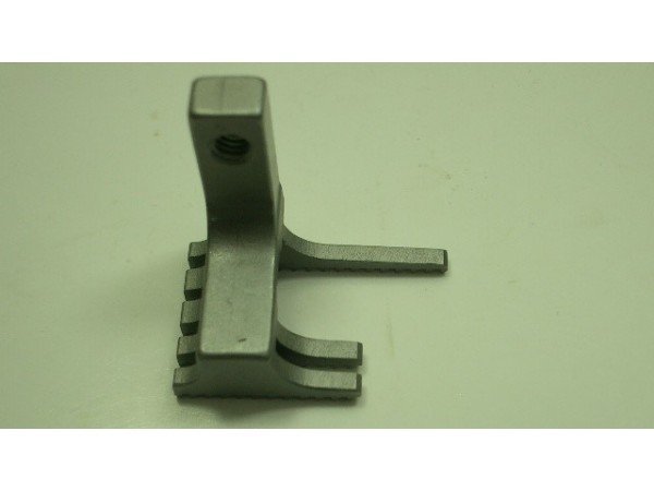 259100-16F Feed Dog Sewing Machine Part