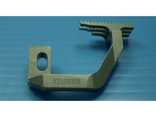 2109005 Differential Feed Dog for YAMATO Sewing Machine Part