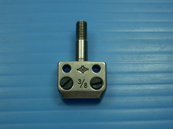 B1406-038-KAO Needle Plate Sewing Machine Part