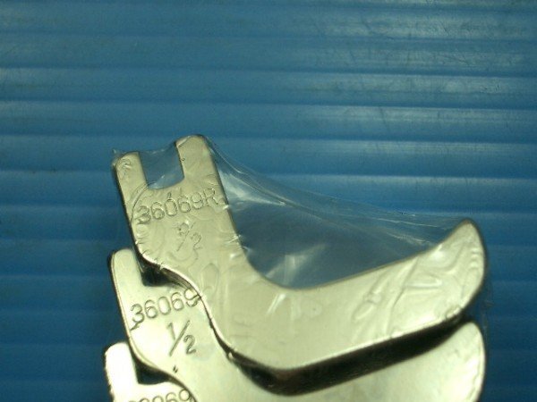 36069R 1-2 Presser Foot Sewing Machine Part